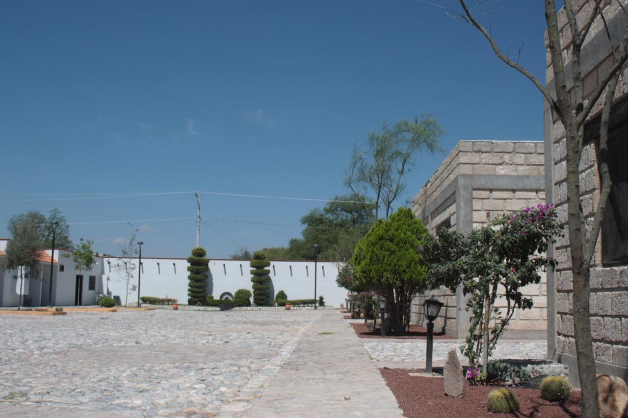 Hotel Mina Real Cedral Buitenkant foto