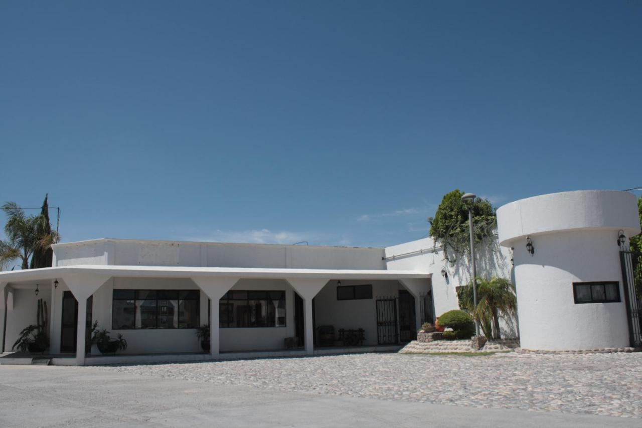 Hotel Mina Real Cedral Buitenkant foto